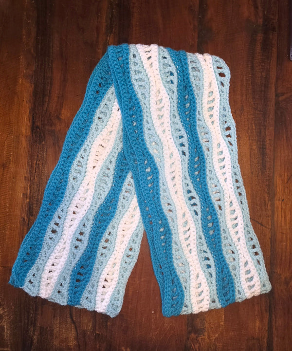 Wavy scarf (PDF crochet pattern, beginner/intermediate)