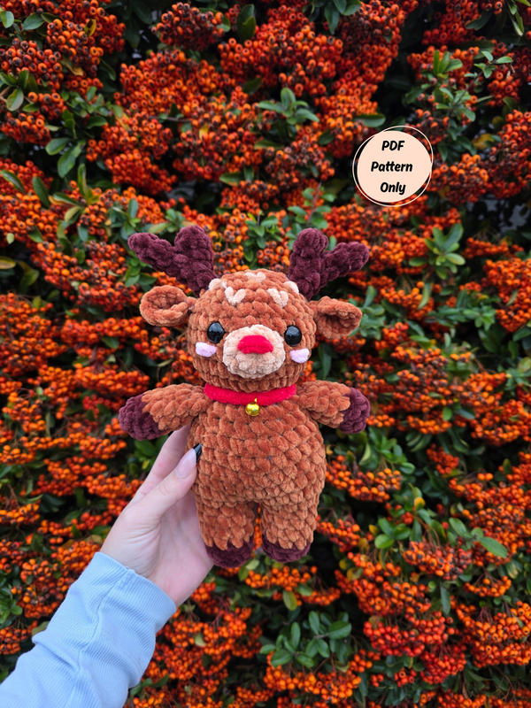 Dash the reindeer (PDF crochet pattern, Low-sew, intermediate)