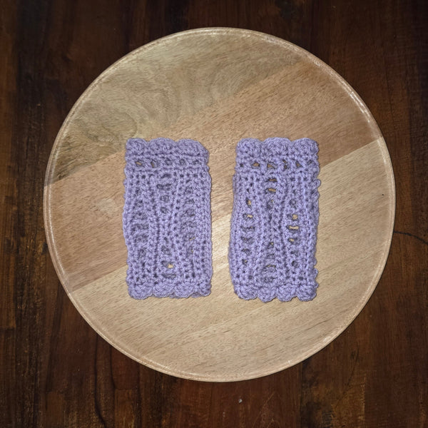 Wavy fingerless gloves (PDF crochet pattern, beginner/intermediate)